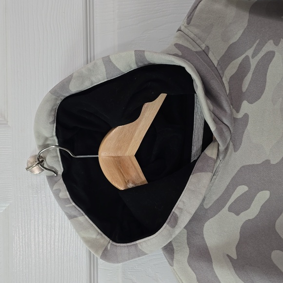 Hollister Hooded Sweatshirt Camouflage Oversized Gray Size Large - Picture 5 of 14